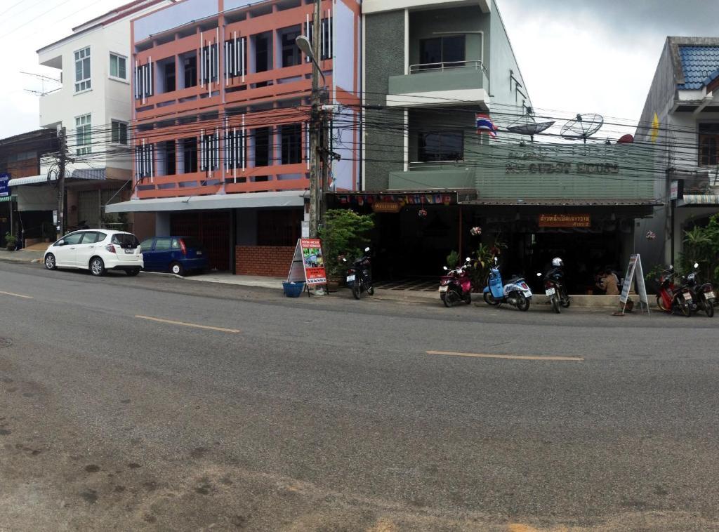 P.N. Guesthouse Krabi town Exterior foto
