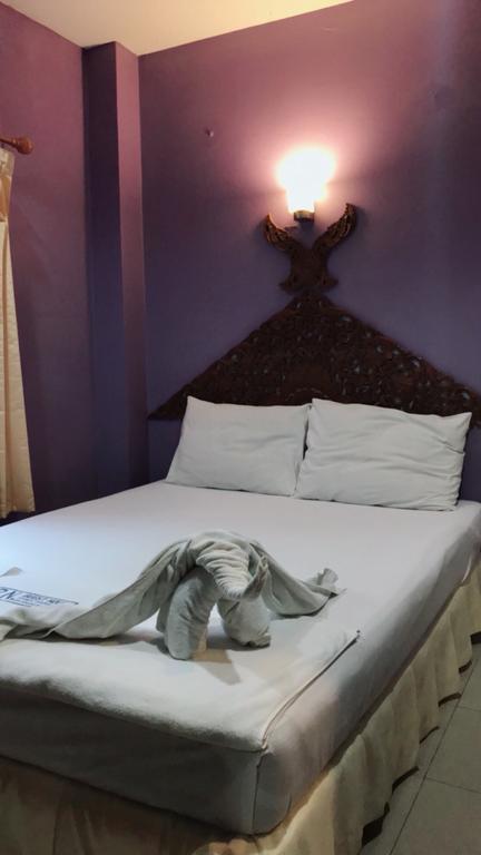 P.N. Guesthouse Krabi town Exterior foto