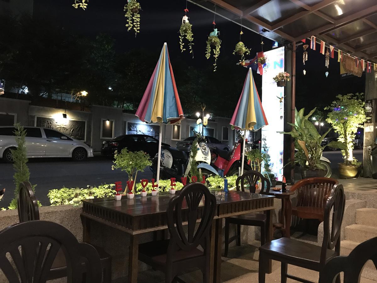 P.N. Guesthouse Krabi town Exterior foto